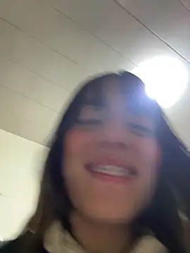 Mia fiire online show from January 17, 3:10 am