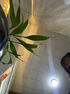 Mia fiire online show from March 24, 7:14 pm