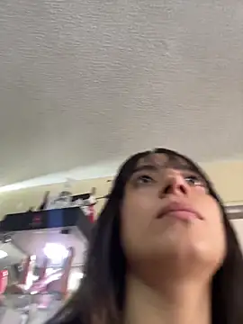 Mia fiire online show from March 26, 6:50 pm