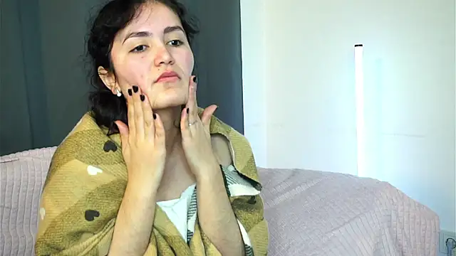 GilmaFaurot online show from December 3, 10:47 am