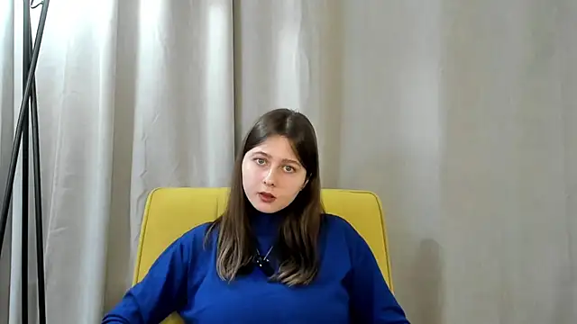 SophiaHalligan online show from November 30, 9:10 am