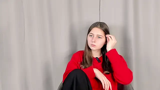 SophiaHalligan online show from November 29, 1:11 pm