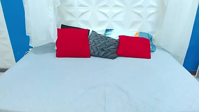 zahira1 online show from November 29, 3:23 pm