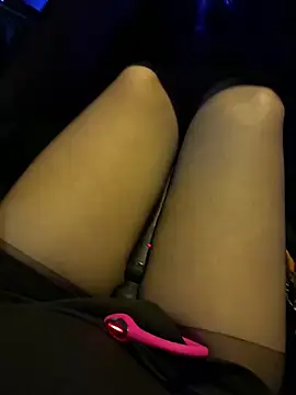 badesu online show from December 3, 10:31 pm