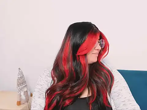 Snapshot of HarperSensual chatting on February 3, 1:49 pm HarperSensual online show from February 3, 1:49 pm