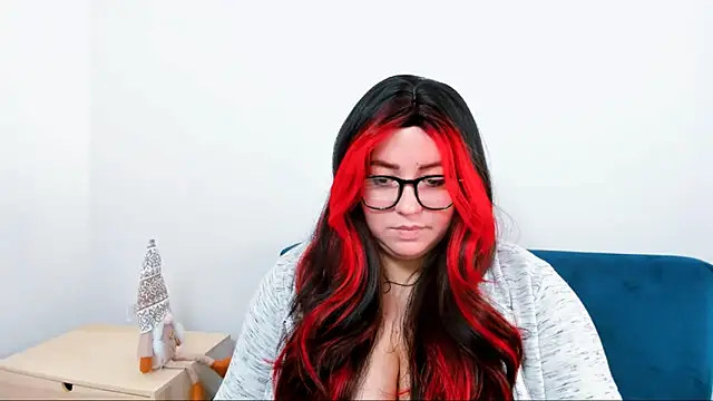 Snapshot of HarperSensual chatting on February 19, 9:28 am HarperSensual online show from February 19, 9:28 am