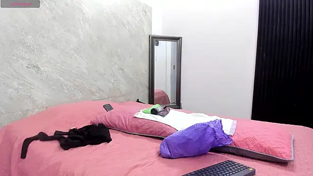 Bambi 10 online show from November 29, 7:36 pm