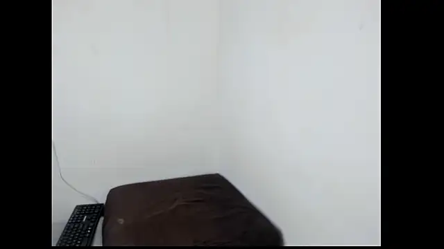 violetaebony online show from February 8, 7:55 pm