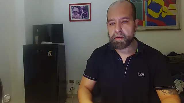 Snapshot of AMIRDIB2025 chatting on July 15, 1:18 pm AMIRDIB2025 online show from July 15, 1:18 pm