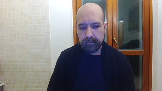 AMIRDIB2025 online show from April 16, 9:39 pm