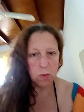 Snapshot of nikiarg chatting on July 8, 6:19 pm nikiarg online show from July 8, 6:19 pm