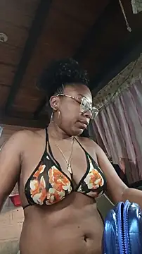 Snapshot of ChanneldelaCroix chatting on March 2, 9:05 am ChanneldelaCroix online show from March 2, 9:05 am