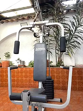 PrettyChloe  online show from March 2, 9:33 pm