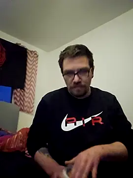 Snapshot of sexyhexy666 chatting on November 28, 3:23 pm sexyhexy666 online show from November 28, 3:23 pm