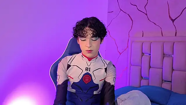 SthepanodiMonaco online show from March 6, 3:23 am