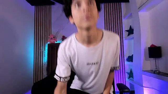 SthepanodiMonaco online show from January 16, 10:25 pm