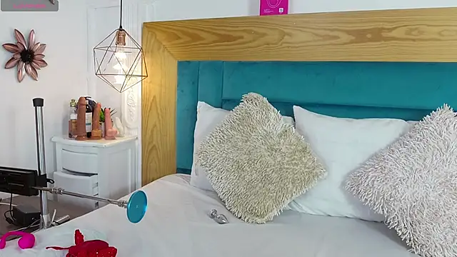 Kassandra xxx online show from March 26, 5:44 pm