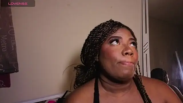 GraceMaaceey online show from April 8, 5:53 am