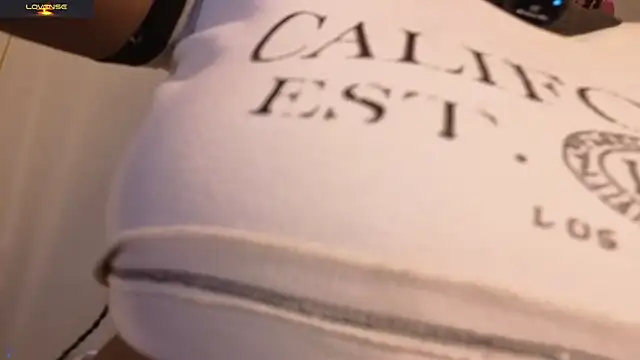 GraceMaaceey online show from April 9, 1:07 am