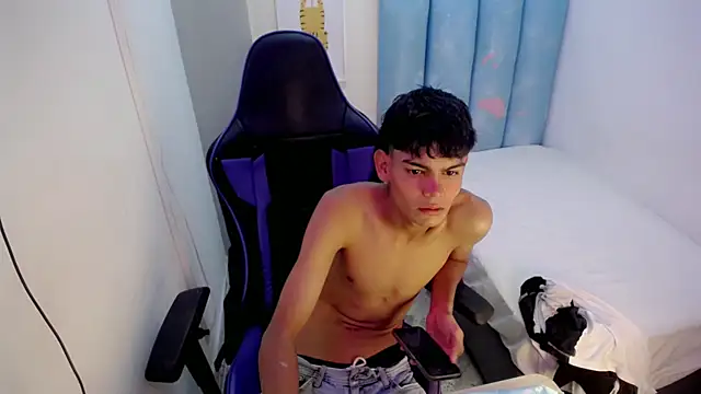 Lil babyyy  online show from December 2, 3:41 am