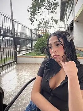 MiaScott Pink online show from January 15, 9:29 pm