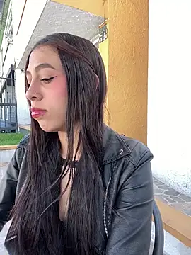 MiaScott Pink online show from December 15, 2:34 pm