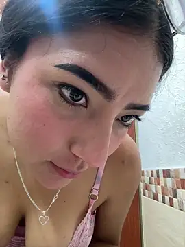 Snapshot of Dafne_se chatting on May 30, 8:14 pm Dafne se online show from May 30, 8:14 pm