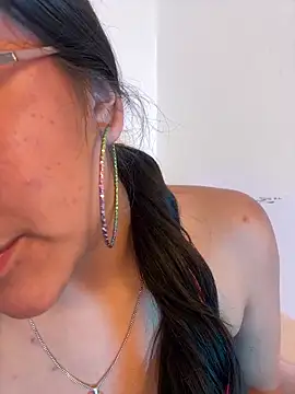 Dafne se online show from March 8, 2:04 am