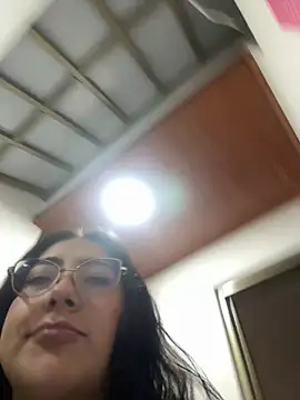Snapshot of Dafne_se chatting on May 25, 11:03 pm Dafne se online show from May 25, 11:03 pm