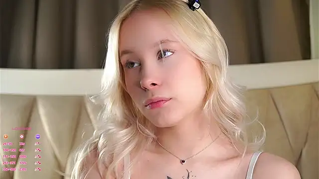 AunclreaVache online show from February 13, 2:06 pm