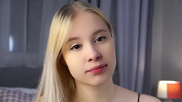 AunclreaVache online show from January 9, 11:06 am