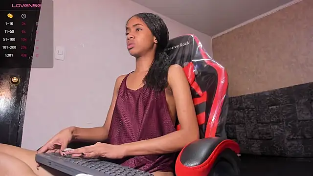 Brizza H033 online show from February 10, 9:14 pm