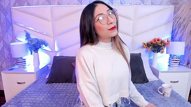 Lizzi Hotman  online show from January 15, 12:08 pm