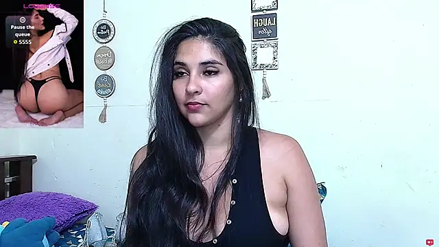 rose towers4 online show from April 12, 10:57 pm