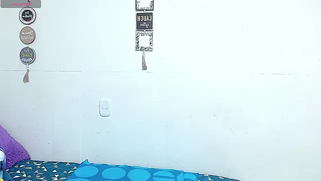 rose towers4 online show from February 23, 11:49 pm