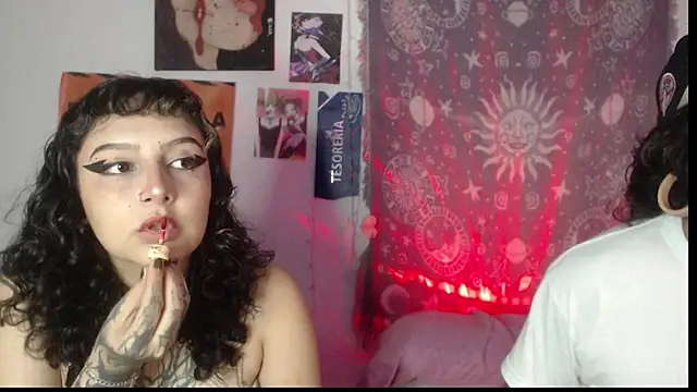 Snapshot of 6mey6mey6 chatting on February 21, 11:07 pm 6mey6mey6 online show from February 21, 11:07 pm