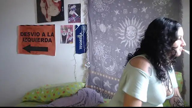 Snapshot of 6mey6mey6 chatting on February 26, 9:04 pm 6mey6mey6 online show from February 26, 9:04 pm