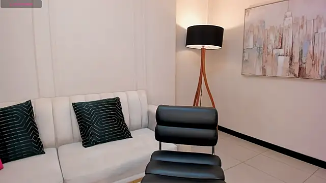 AmbarOwens online show from December 4, 3:49 am