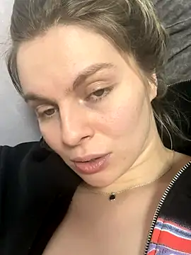 d0uble trouble online show from December 21, 1:35 pm