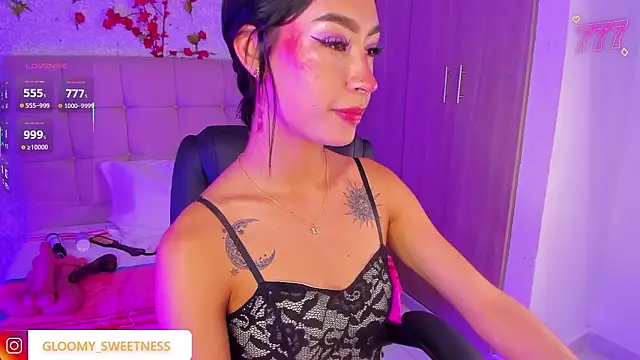 Ounla Sweet online show from February 5, 2:35 pm