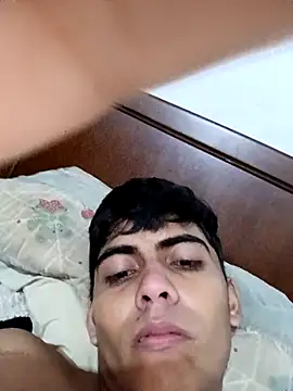 Snapshot of kirito_22cm chatting on November 29, 3:56 pm kirito 22cm online show from November 29, 3:56 pm