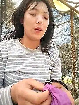 Snapshot of Alibabapi chatting on February 15, 7:51 am Alibabapi online show from February 15, 7:51 am