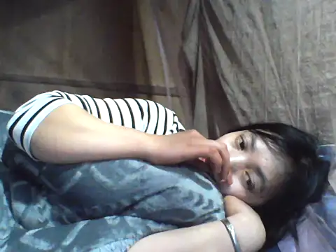 Snapshot of Alibabapi chatting on February 13, 5:51 am Alibabapi online show from February 13, 5:51 am