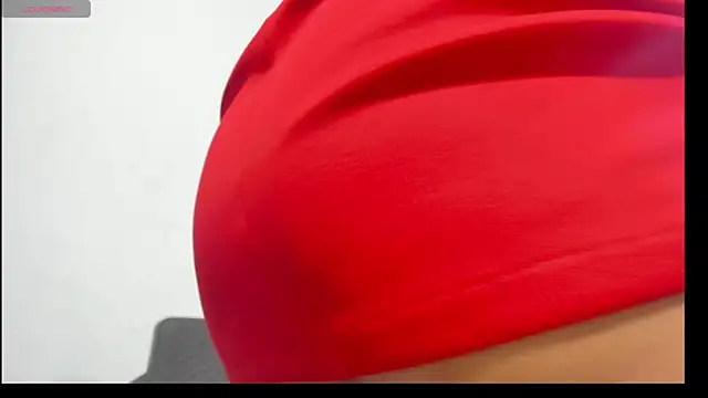 sweetCatallina online show from December 20, 6:05 am