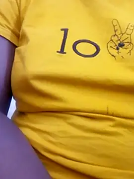 Reneigh31 online show from December 1, 7:42 am