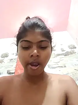 Snapshot of Cute_diya023 chatting on March 2, 4:02 am Cute diya023 online show from March 2, 4:02 am