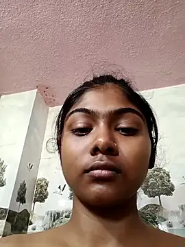 Snapshot of Cute_diya023 chatting on March 25, 4:01 am Cute diya023 online show from March 25, 4:01 am