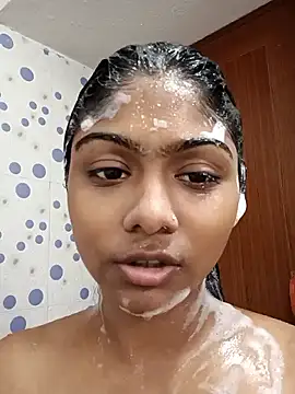 Snapshot of Cute_diya023 chatting on May 9, 7:12 am Cute diya023 online show from May 9, 7:12 am
