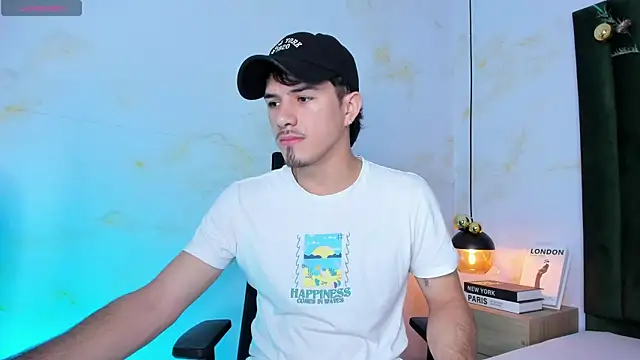 Justin duque online show from December 15, 7:31 pm