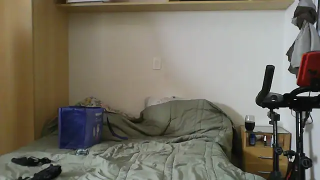 GabriellaManhas online show from February 19, 4:53 am